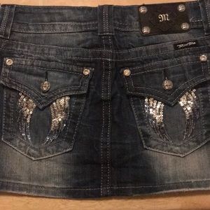 Skirt never worn. Tags still on